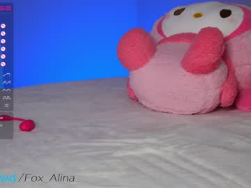 webcam girl fox_alina live cam image #5392632