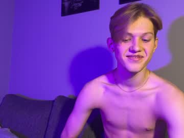 webcam man skies_shine live cam image #7842550