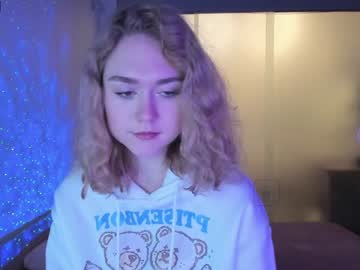webcam girl vanessa_maes live cam image #3613703