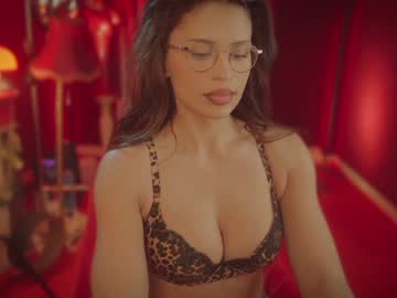 webcam girl rougeoud live cam image #8230011