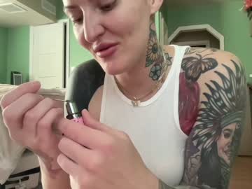 webcam girl oftenelle live cam image #4022521