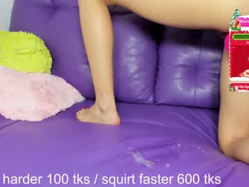 webcam girl cutee_world live cam image #8077836