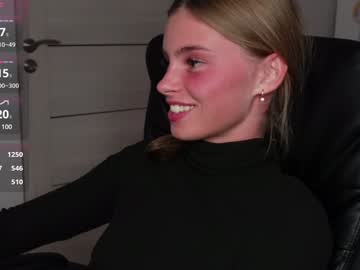 webcam girl abby_laker live cam image #11321946