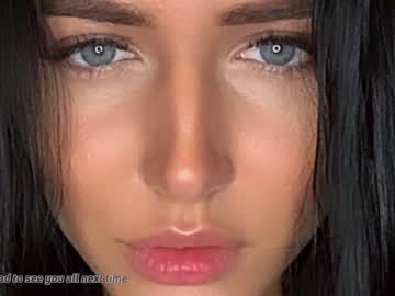 webcam girl cherry_beauty live cam image #4724611