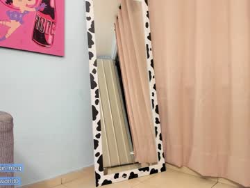 webcam girl megan_world live cam image #712269