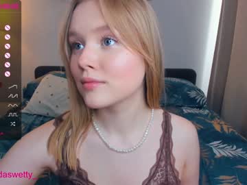 webcam girl sun_shiiine live cam image #6154053