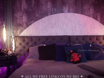 webcam girl charlotte_germanotta_ live cam image #12800683