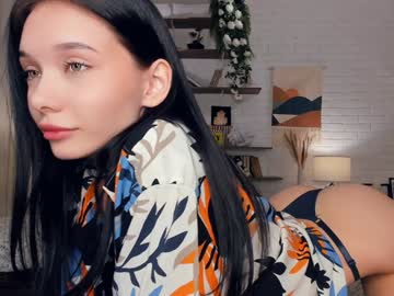 webcam girl riskyproject live cam image #11351569
