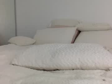 webcam girl alaiaxox live cam image #8002178
