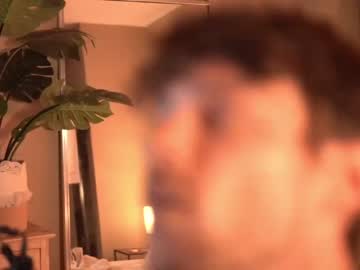 webcam man charlieonline live cam image #349711