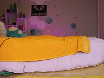 webcam couple pandaworldcb live cam image #6678020