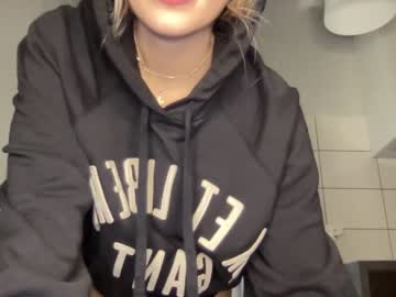 webcam girl angel_from_sky live cam image #4123914