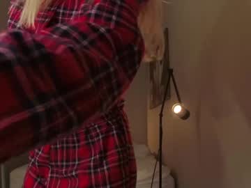 webcam girl kriss0leoo live cam image #11439676