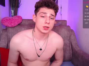 webcam man dembrigthstar live cam image #5175883
