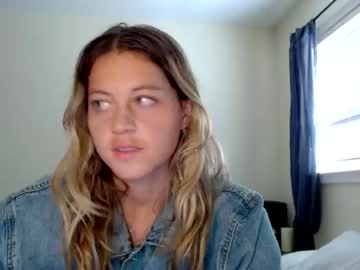 webcam girl rebeccafields live cam image #2349896