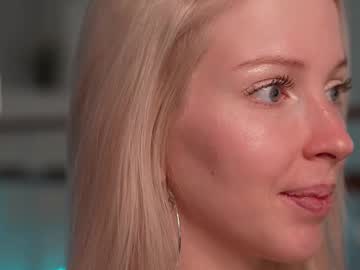 webcam girl my_stella live cam image #11879596