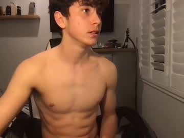 webcam man kennyguthry live cam image #6506177