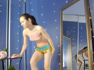 webcam girl kriskras__ live cam image #5918857