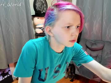 webcam girl murbears_world live cam image #3098152