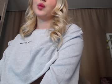 webcam girl cute18cute live cam image #7809375