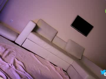 webcam girl hollyextra live cam image #9094120