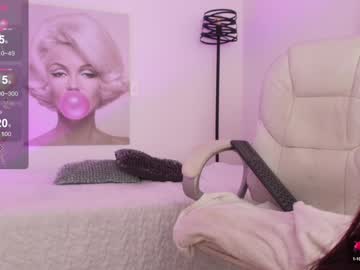 webcam girl gabriella_leens live cam image #10458693