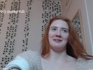 webcam girl dominiquemystique live cam image #1651372