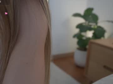webcam girl rebeccastonee live cam image #12110384