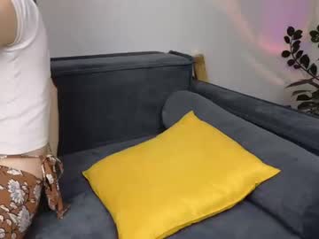 webcam girl oliviablondie live cam image #7470425