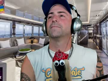 webcam man whaaaaaaaat live cam image #2523187