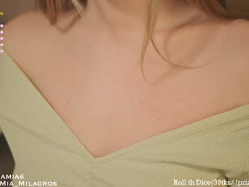 webcam girl mia_milagros live cam image #5114736