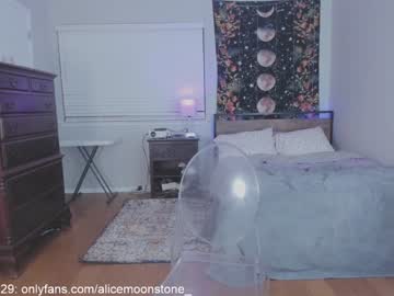 webcam girl alice_moonstone live cam image #3892560