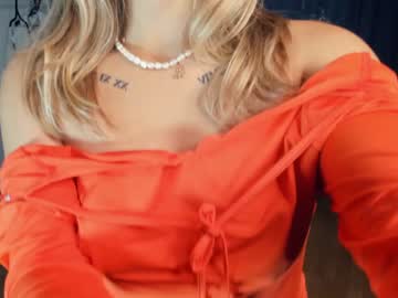 webcam girl melissakissaa live cam image #6806943