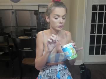 webcam tranny bigdicktrannynicole live cam image #3643573