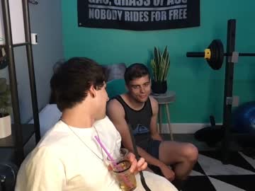 webcam man crashmonroe live cam image #3375590