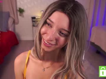 webcam girl checkmypeach live cam image #10148404