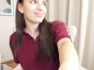 webcam girl suzyjames live cam image #11429945