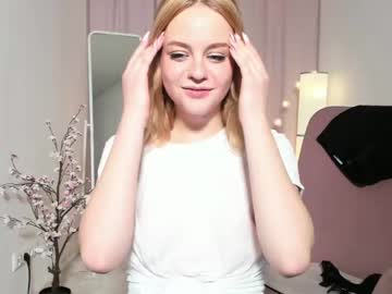 webcam girl sweetdarlaa live cam image #106596