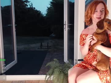 webcam girl emily_fox_official live cam image #6199132