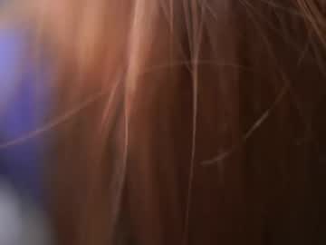 webcam girl little_poetry live cam image #12894846