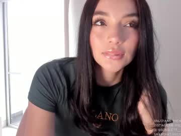 webcam girl scarlett__baker11 live cam image #12044047