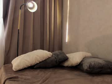 webcam girl tollysage live cam image #11512777