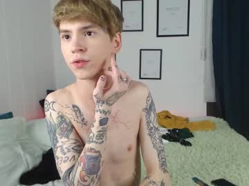 webcam man 620two live cam image #5425256