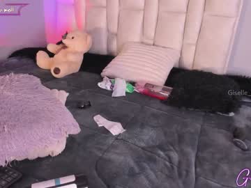webcam girl giselle_js live cam image #12609117