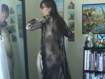 webcam girl ellynaomi live cam image #9411661
