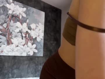 webcam girl plumybun live cam image #12481266
