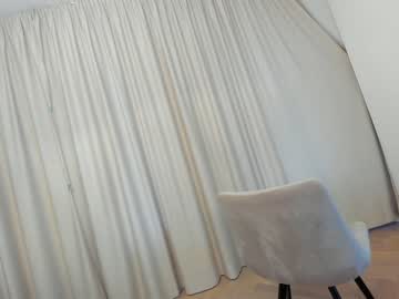webcam girl ehotlovea live cam image #8939145