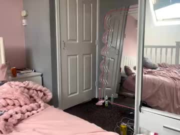 webcam girl itsmelolax live cam image #12747318