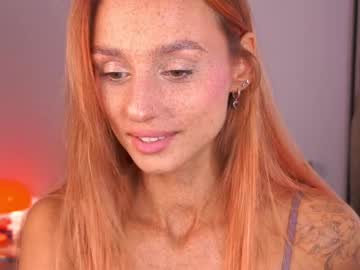 webcam girl artease live cam image #12864943
