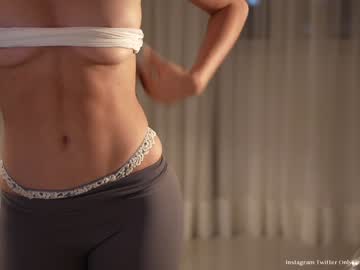 webcam girl tifalock_ live cam image #6791135